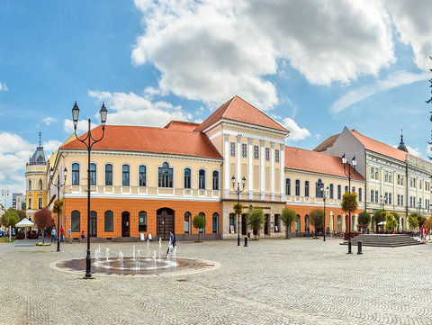 Amenajarea spațiilor pietonale în centrul istoric al municipiului Sfântu Gheorghe